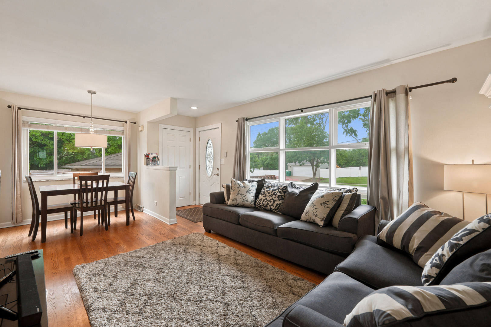 25 E Wilson Avenue Property Photo 4