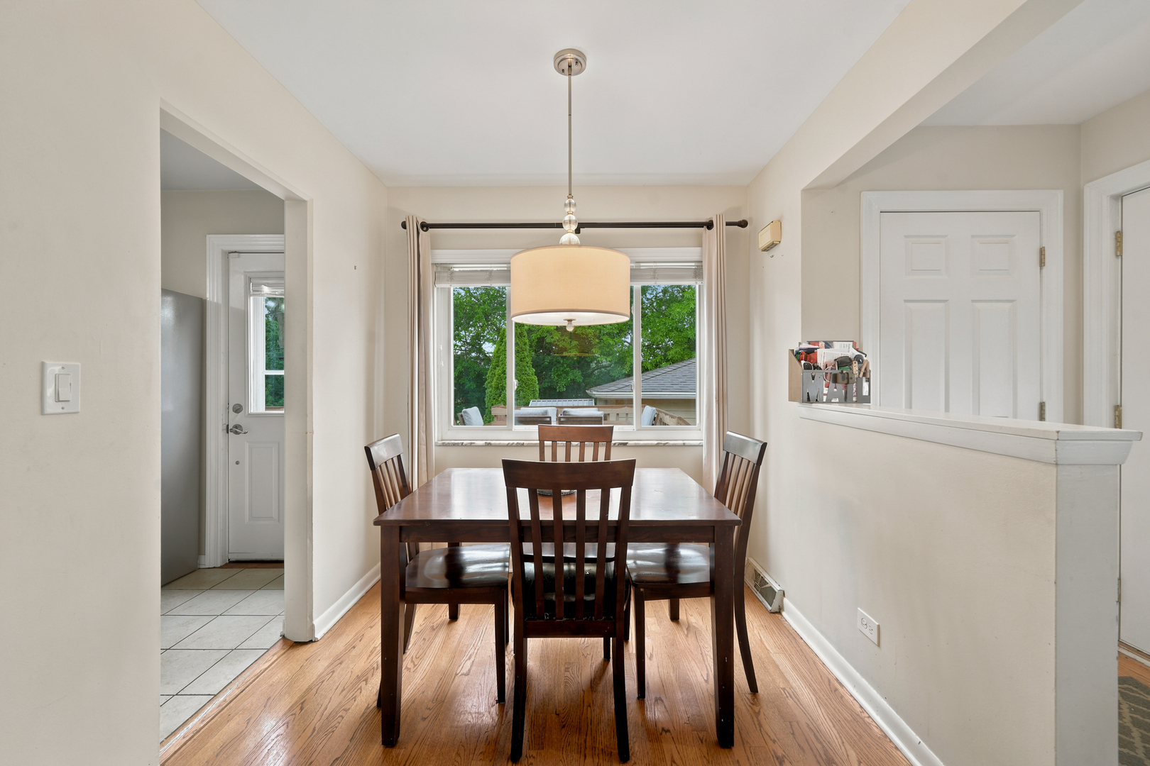25 E Wilson Avenue Property Photo 6