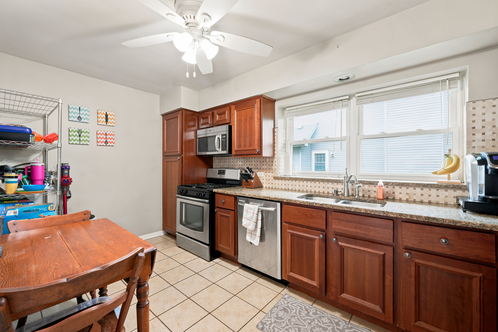 25 E Wilson Avenue Property Photo 9