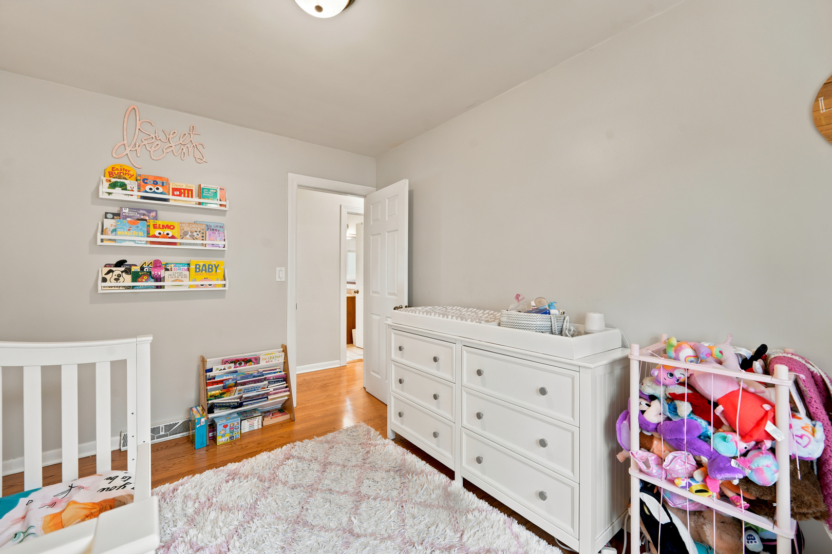 25 E Wilson Avenue Property Photo 17