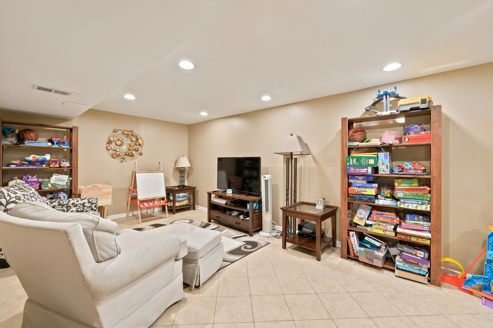 25 E Wilson Avenue Property Photo 19