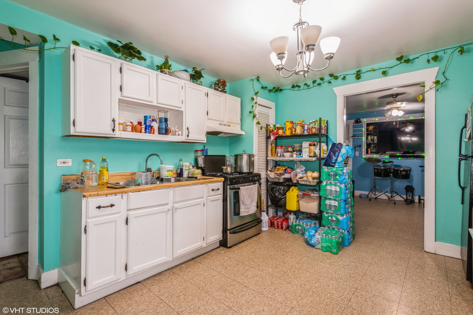 2417 S Saint Louis Avenue Property Photo 8