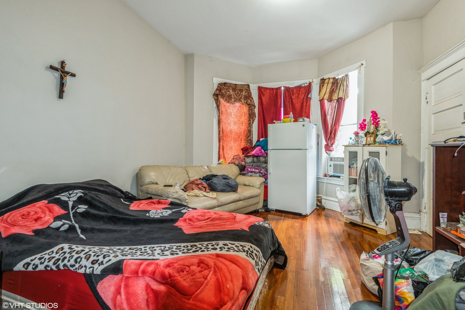 2417 S Saint Louis Avenue Property Photo 10