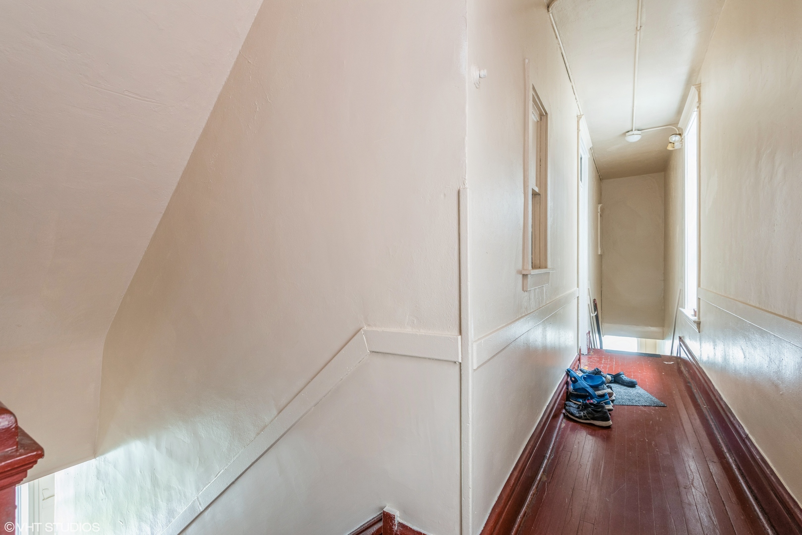 2417 S Saint Louis Avenue Property Photo 16