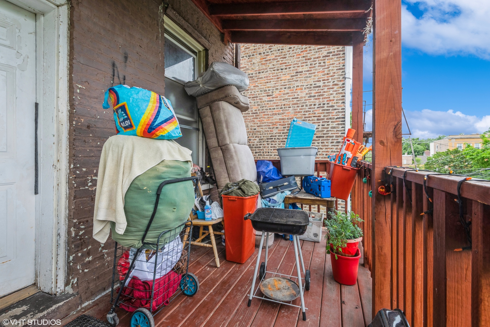 2417 S Saint Louis Avenue Property Photo 17