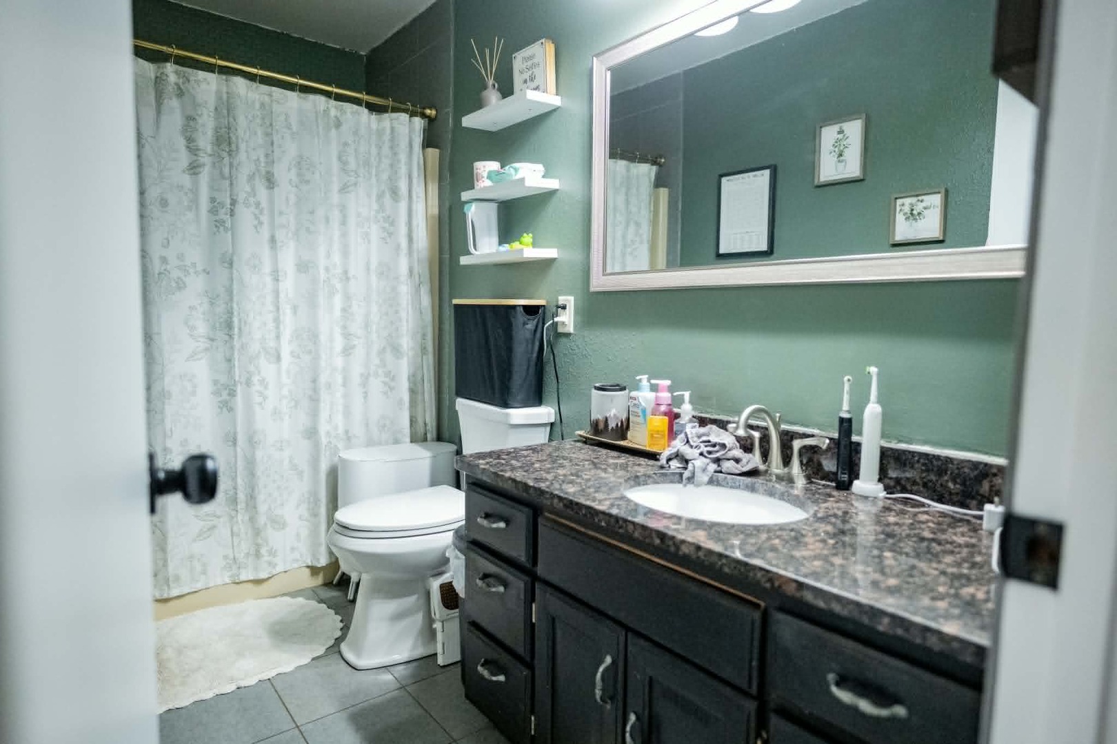 108 S Richman Street Property Photo 15