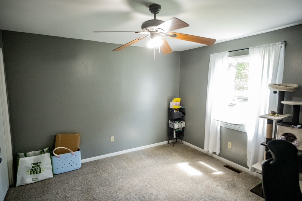 108 S Richman Street Property Photo 18