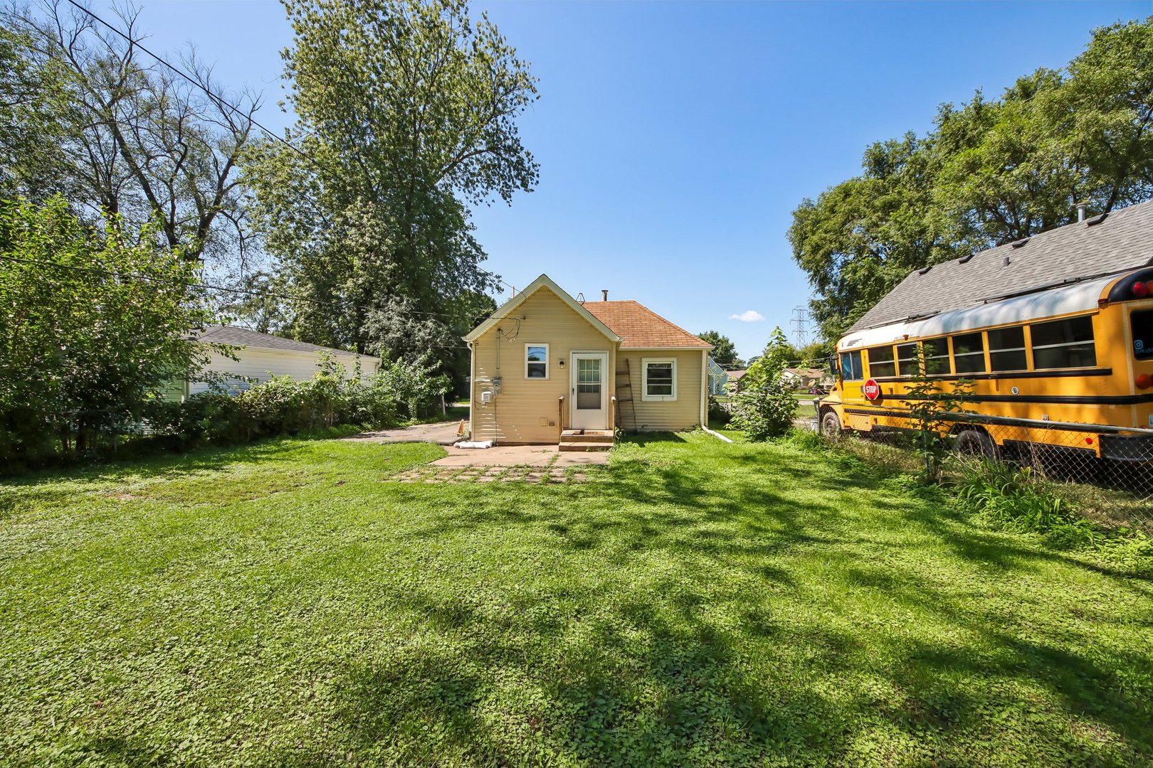1423 Melrose Avenue Property Photo 18