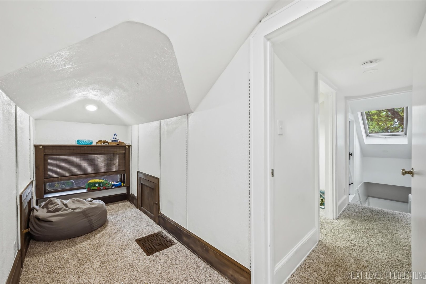 609 S 5th Avenue Property Photo 23