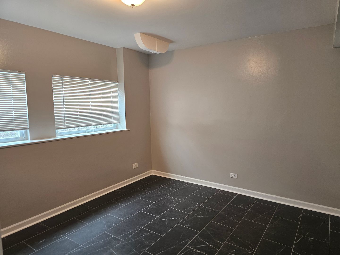3014 Harlem Avenue G Property Photo 8