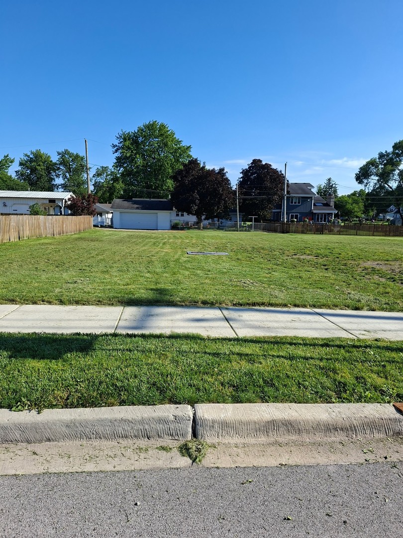 648 Penfield Street Property Photo 2