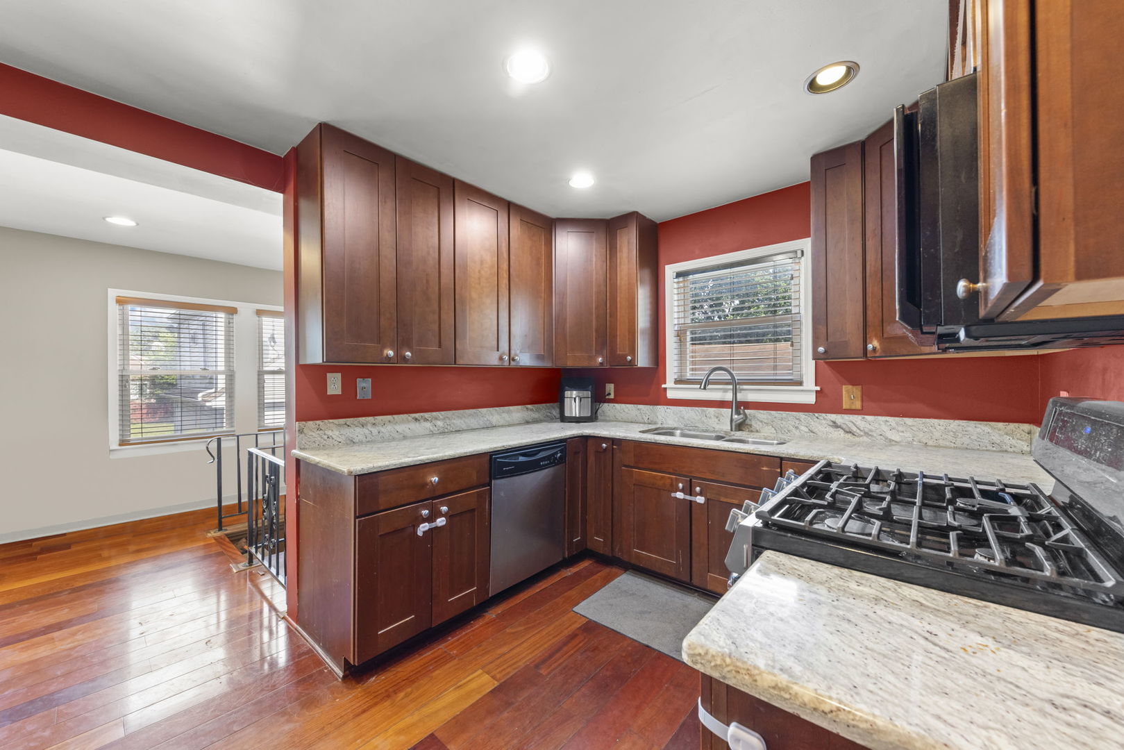 1217 Degener Avenue Property Photo 9