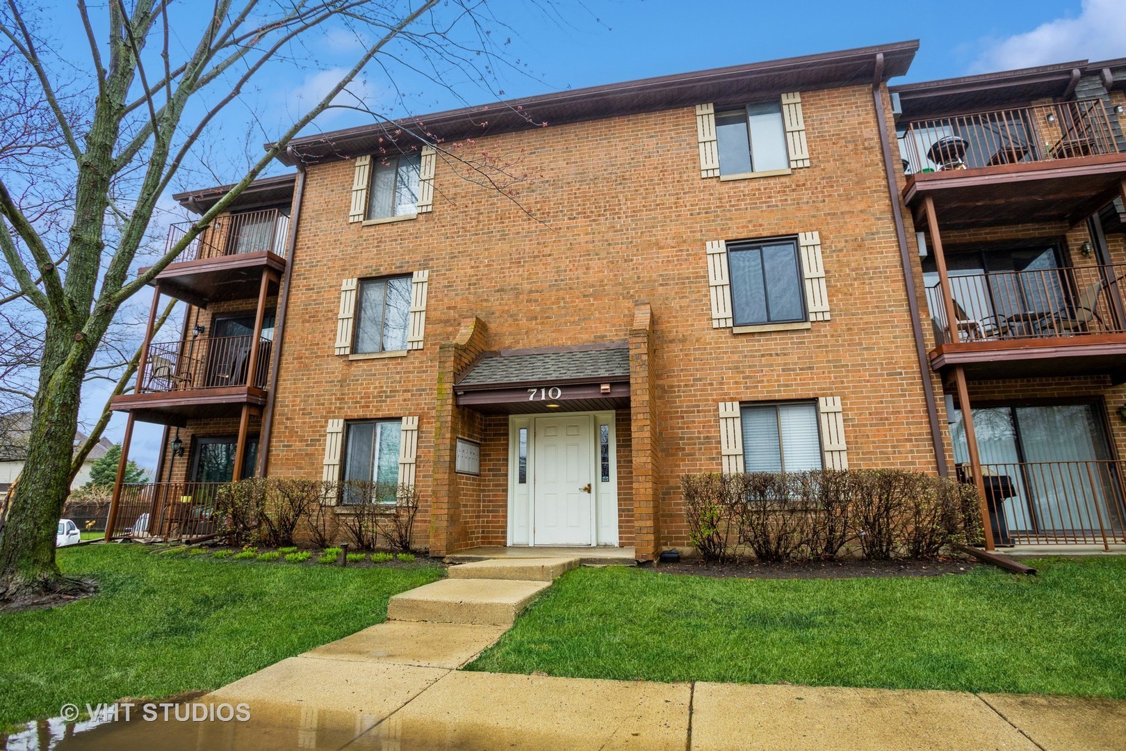 710 N Briar Hill Lane 5 Property Photo 1