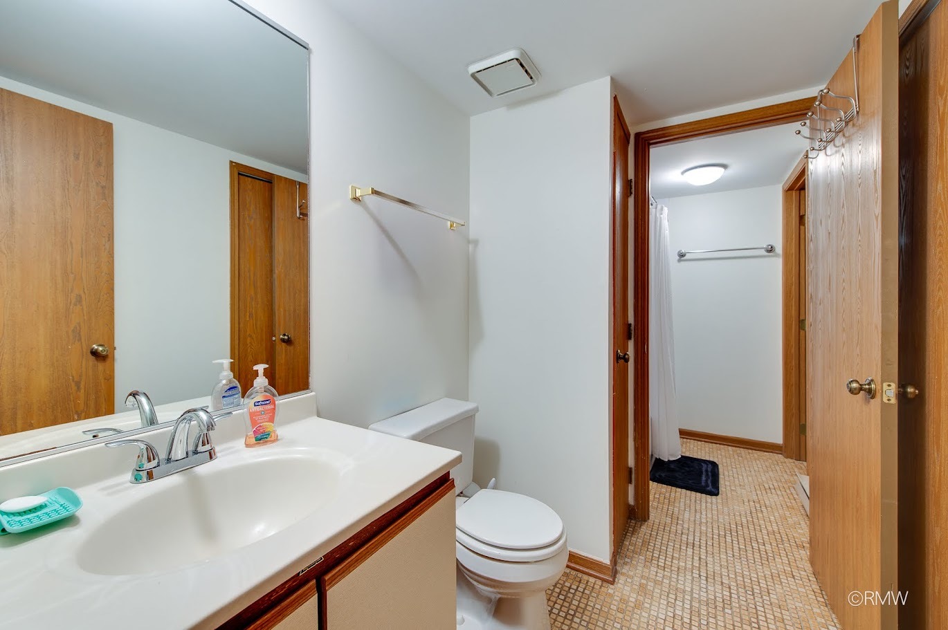 710 N Briar Hill Lane 5 Property Photo 14