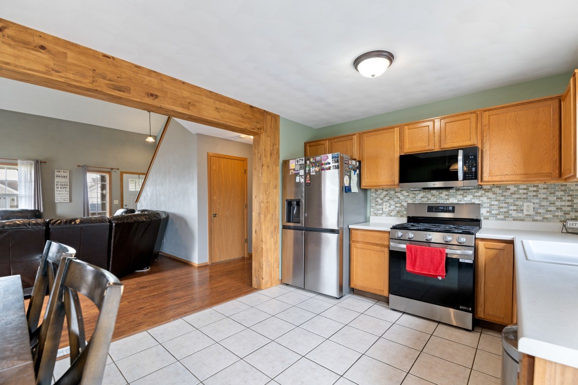 3833 Dunbury Lane Property Photo 17