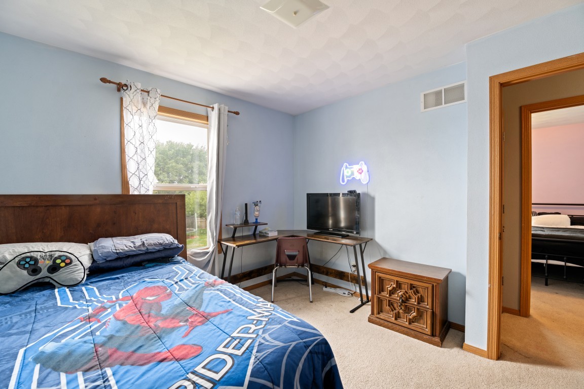 3833 Dunbury Lane Property Photo 34