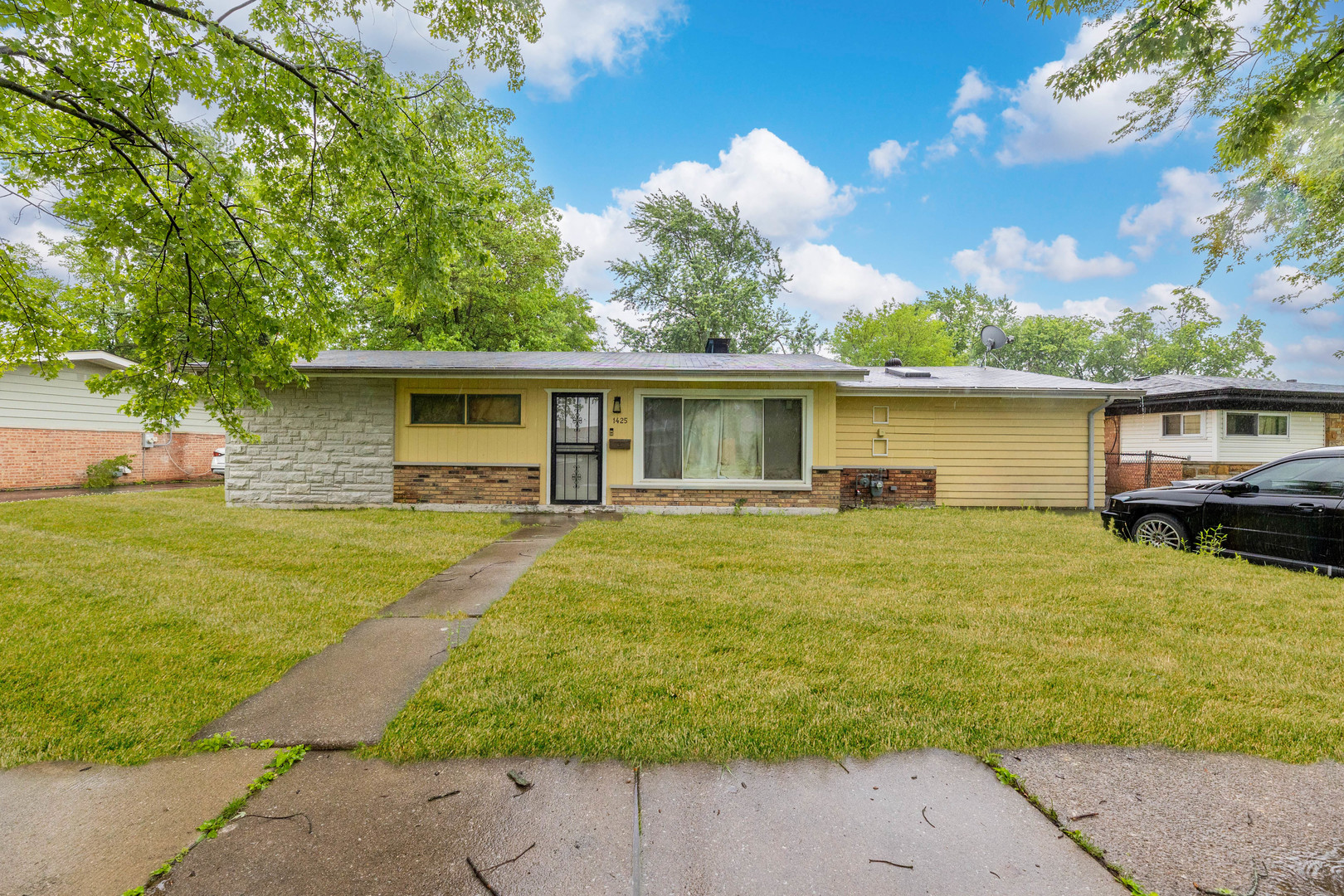 1425 Stanley Boulevard Property Photo 1