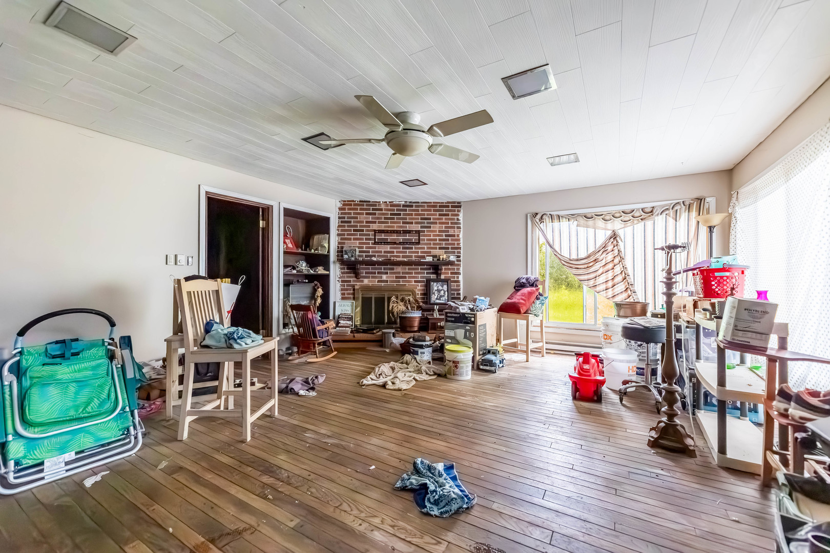 1425 Stanley Boulevard Property Photo 10
