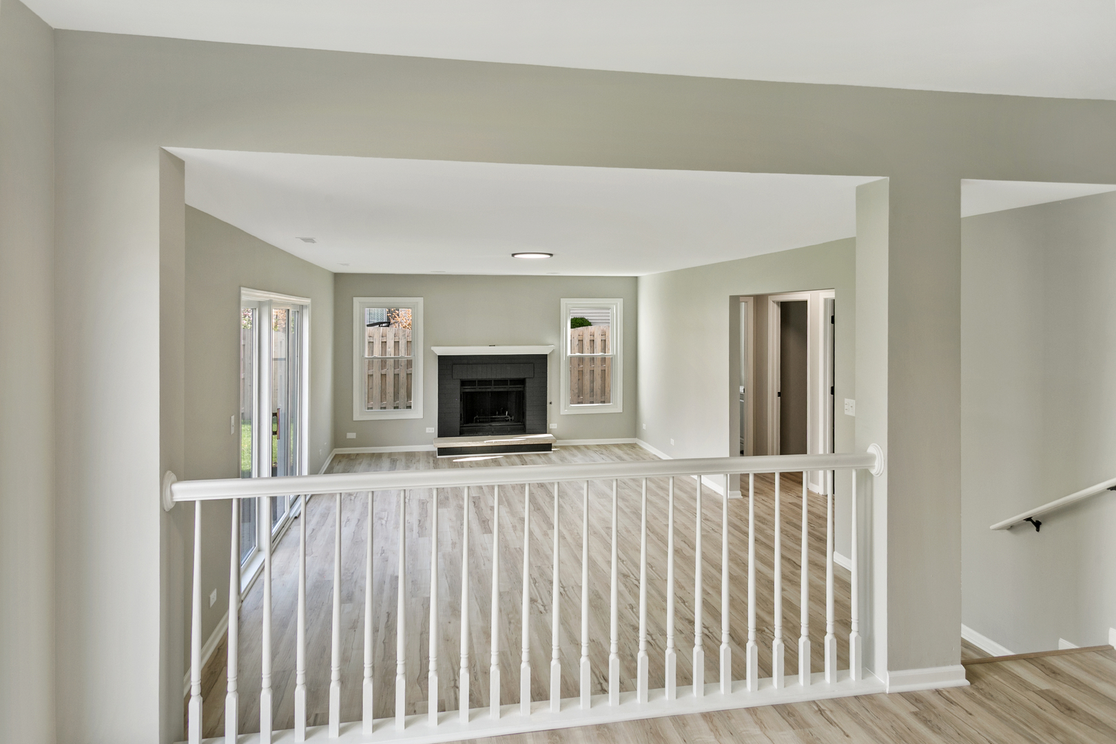 731 Roaring Brook Lane Property Photo 10