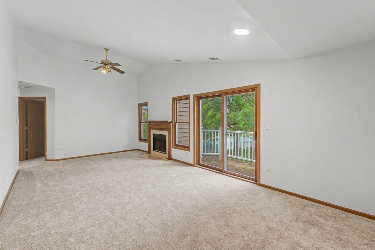1953 N Coldspring Road Property Photo 8