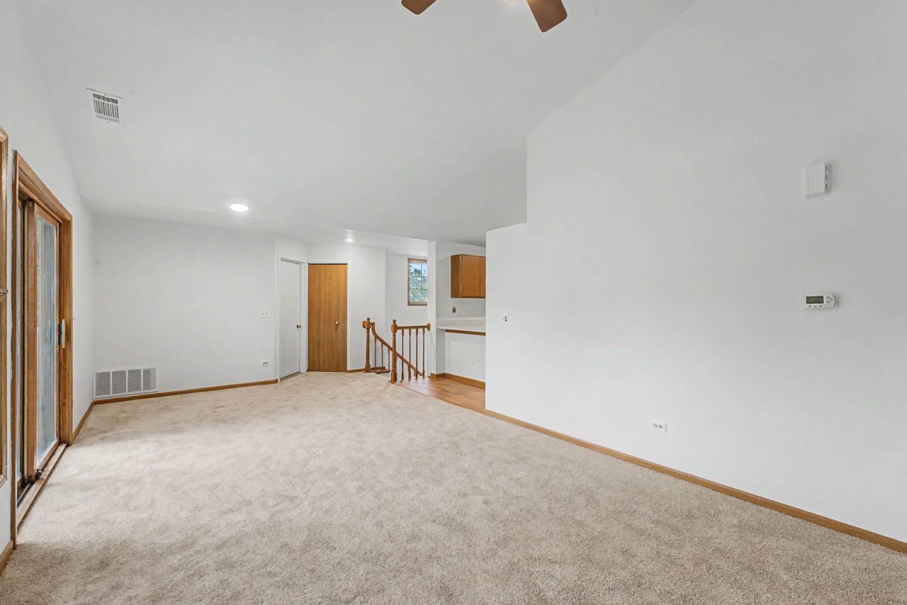 1953 N Coldspring Road Property Photo 11