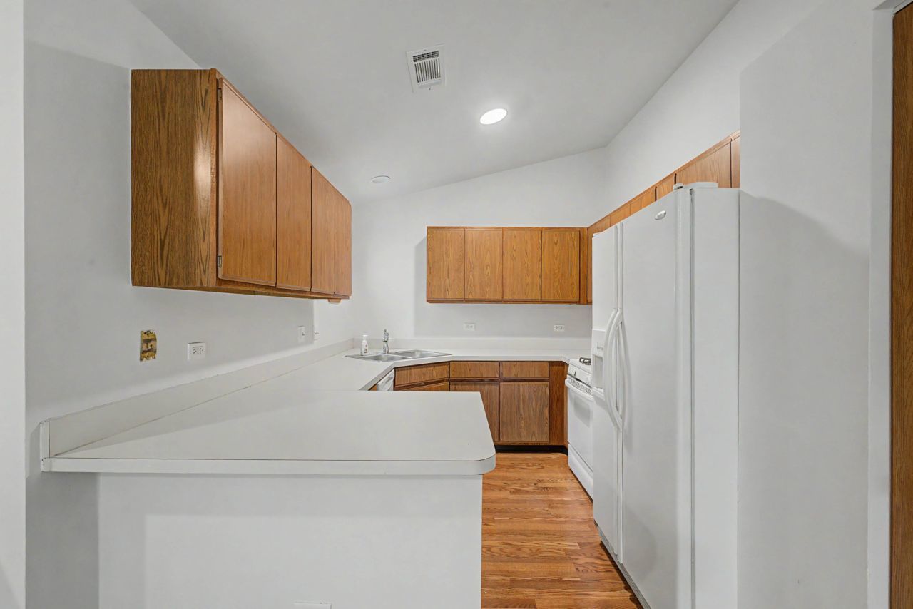 1953 N Coldspring Road Property Photo 12