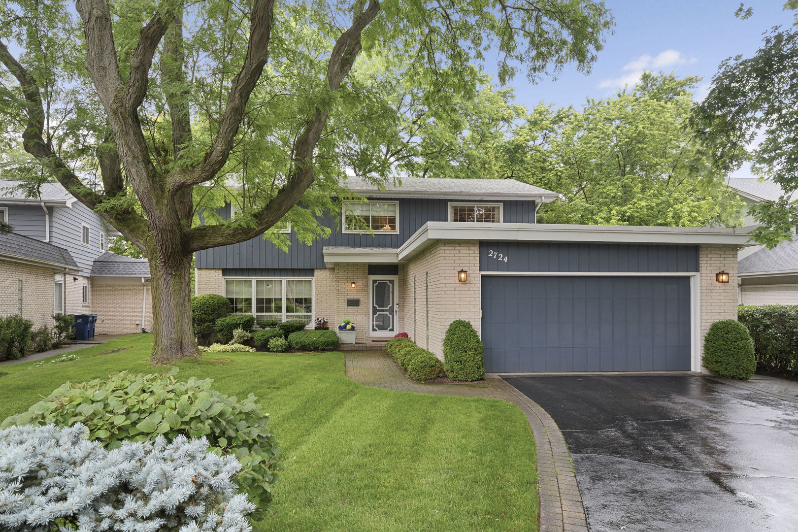 2724 Old Glenview Road Property Photo 1
