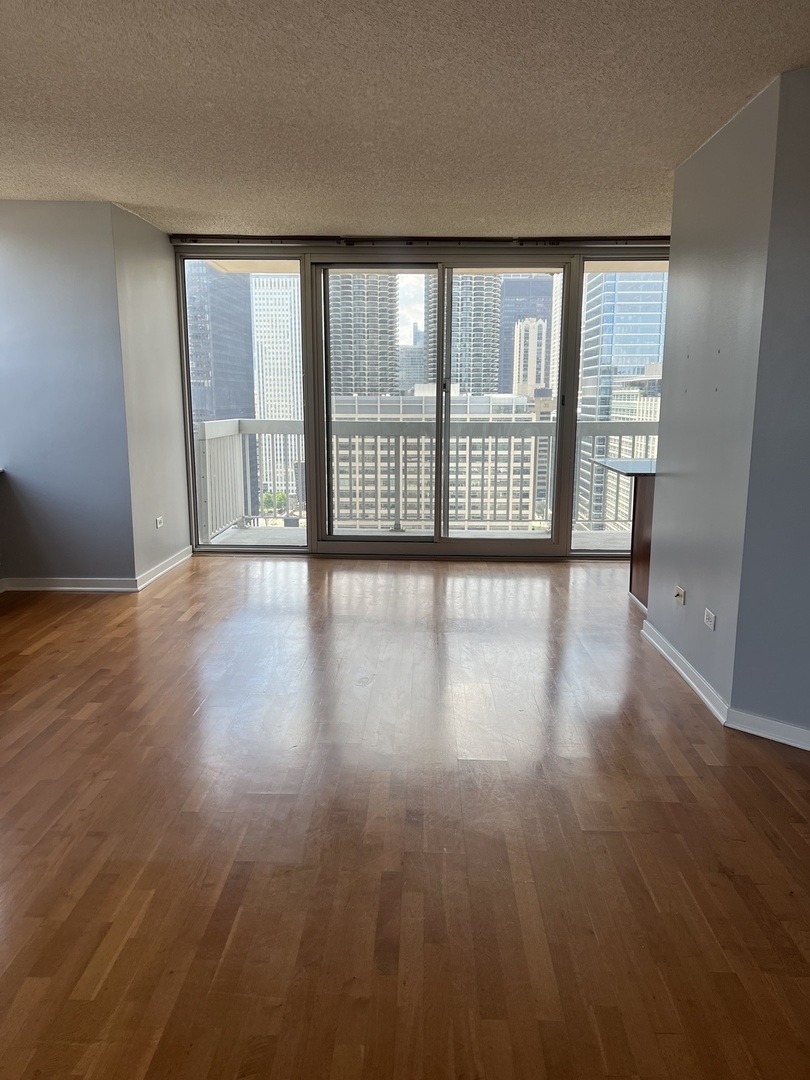 545 N Dearborn Street 3107 Property Photo 5