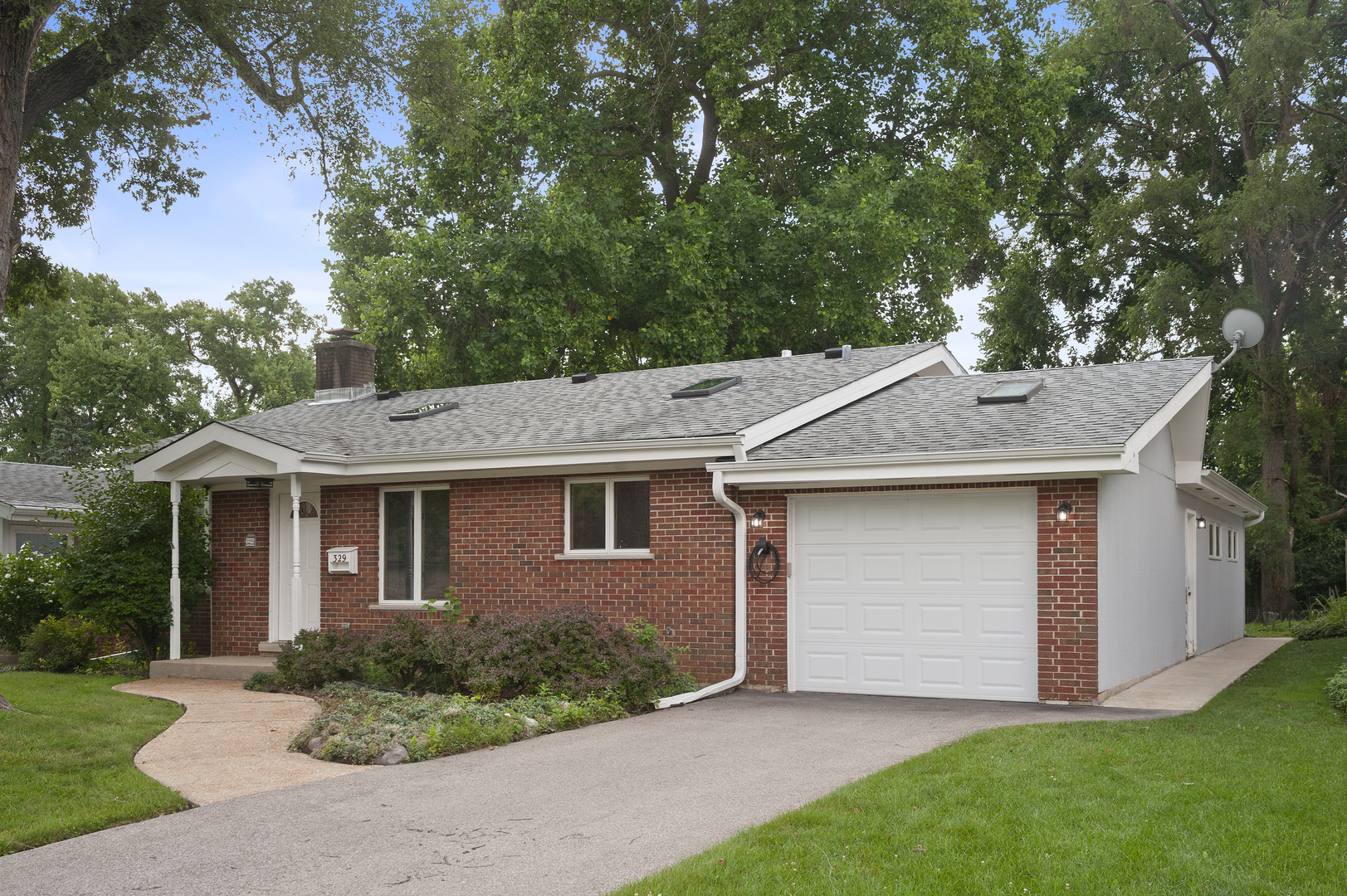 329 Chipili Drive Property Photo 1