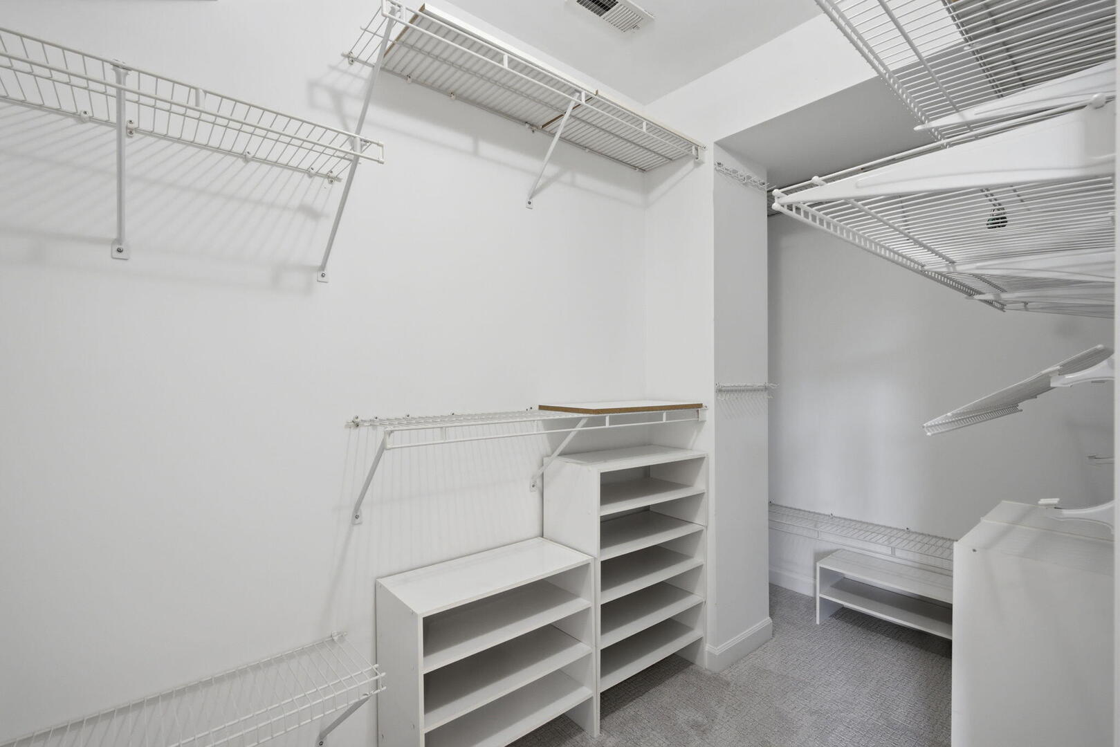 1815 W School Street Property Photo 25