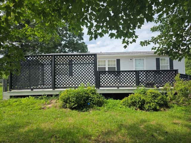 2035 Mount Hebron Road Property Photo 2