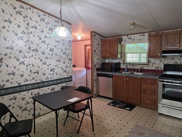 2035 Mount Hebron Road Property Photo 10