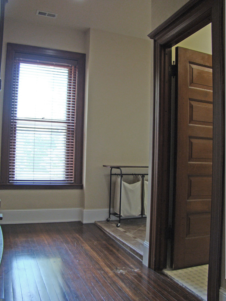 412 W 6th Street Property Photo 39