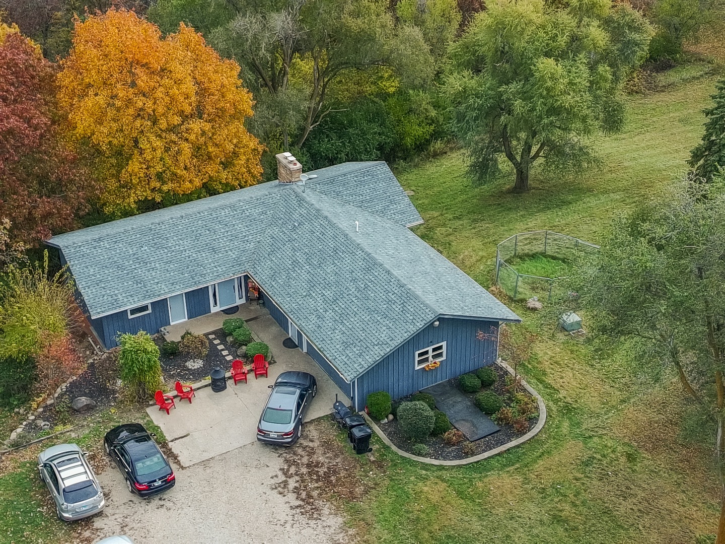 7822 N Pillow Hill Road Property Photo 4