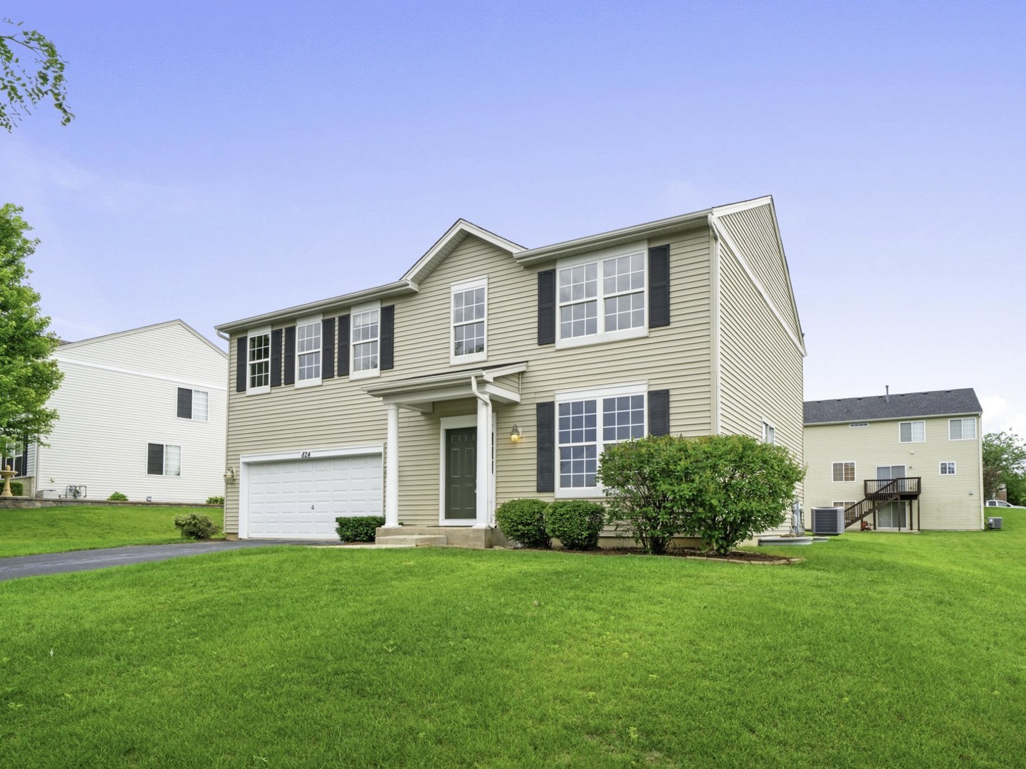 824 Briarcliff Drive Property Photo 1