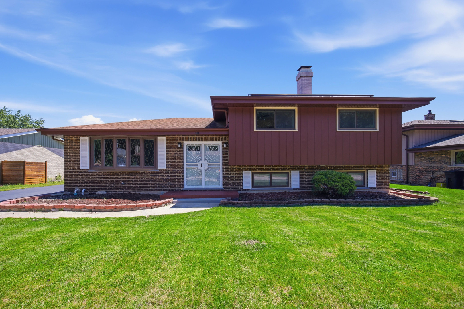191 Montclare Lane Property Photo 1