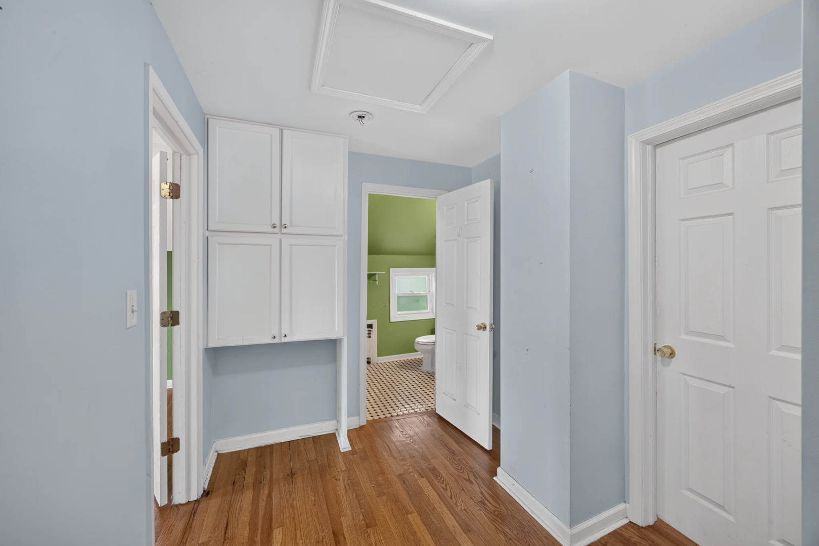 14329 S Beacon Avenue Property Photo 18