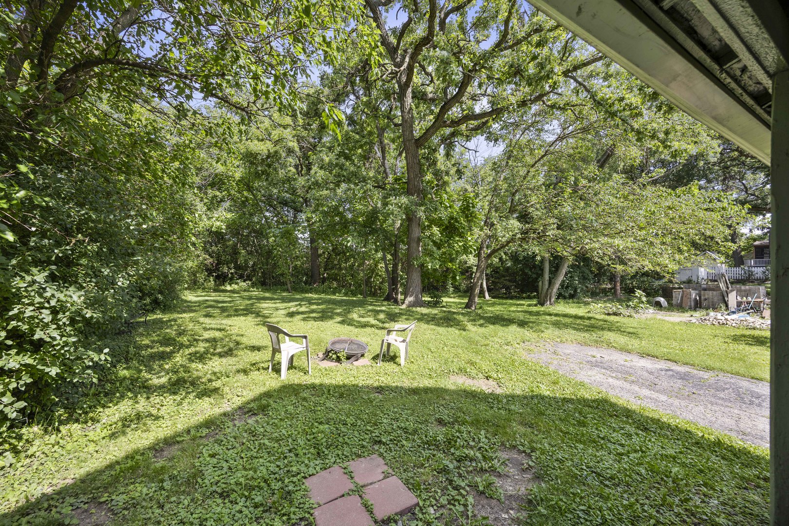 14329 S Beacon Avenue Property Photo 28