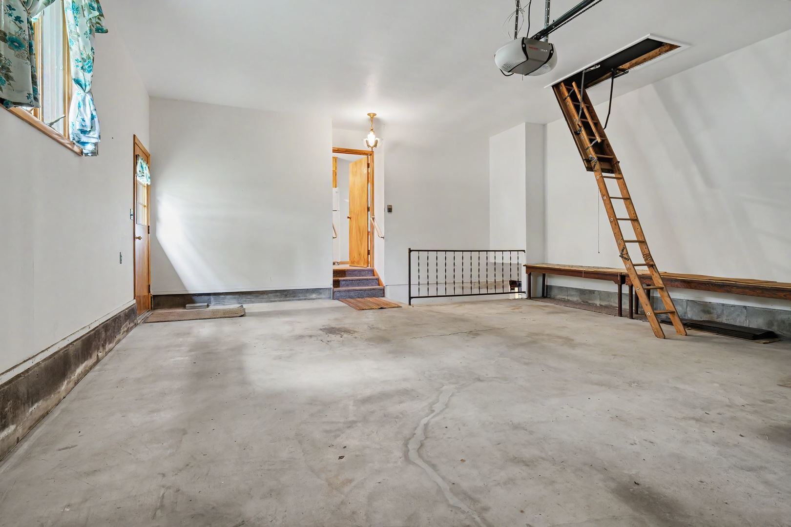 201 E Ririe Place Property Photo 25