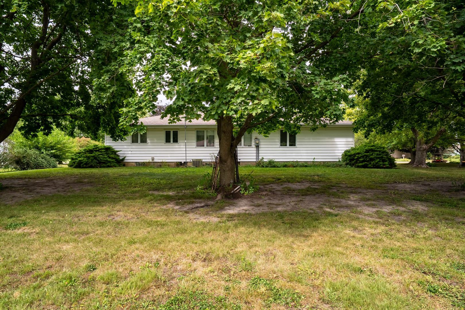 201 E Ririe Place Property Photo 31