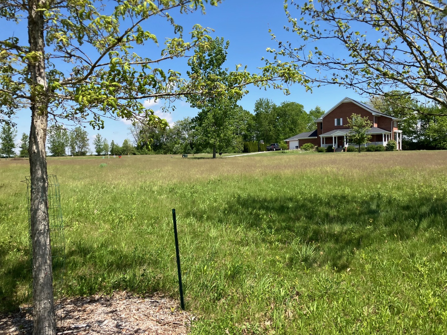 2909 N Brickhouses Road Property Photo 1