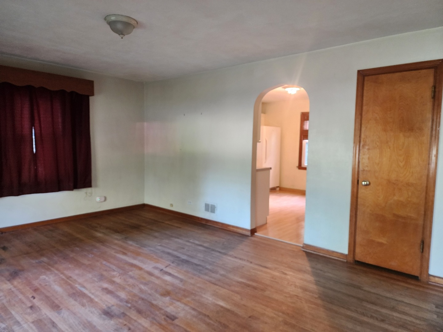 314 S Orchard Avenue Property Photo 3