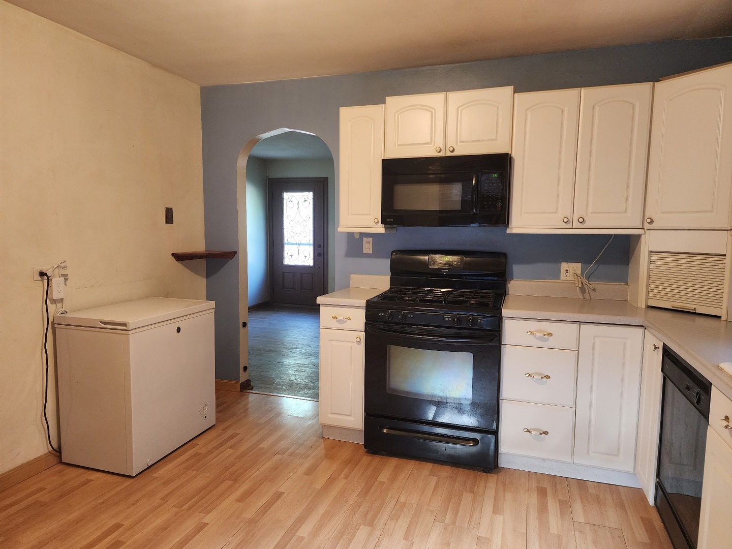 314 S Orchard Avenue Property Photo 5