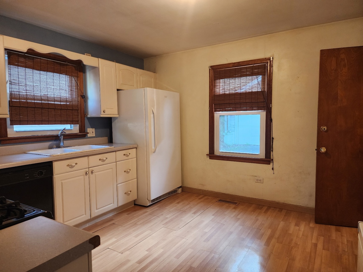 314 S Orchard Avenue Property Photo 6