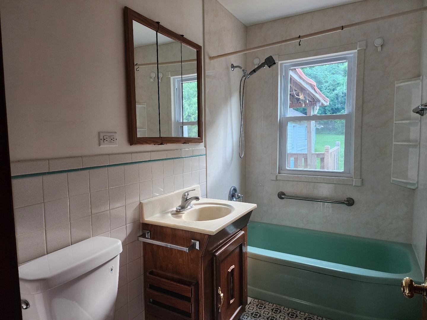 314 S Orchard Avenue Property Photo 10