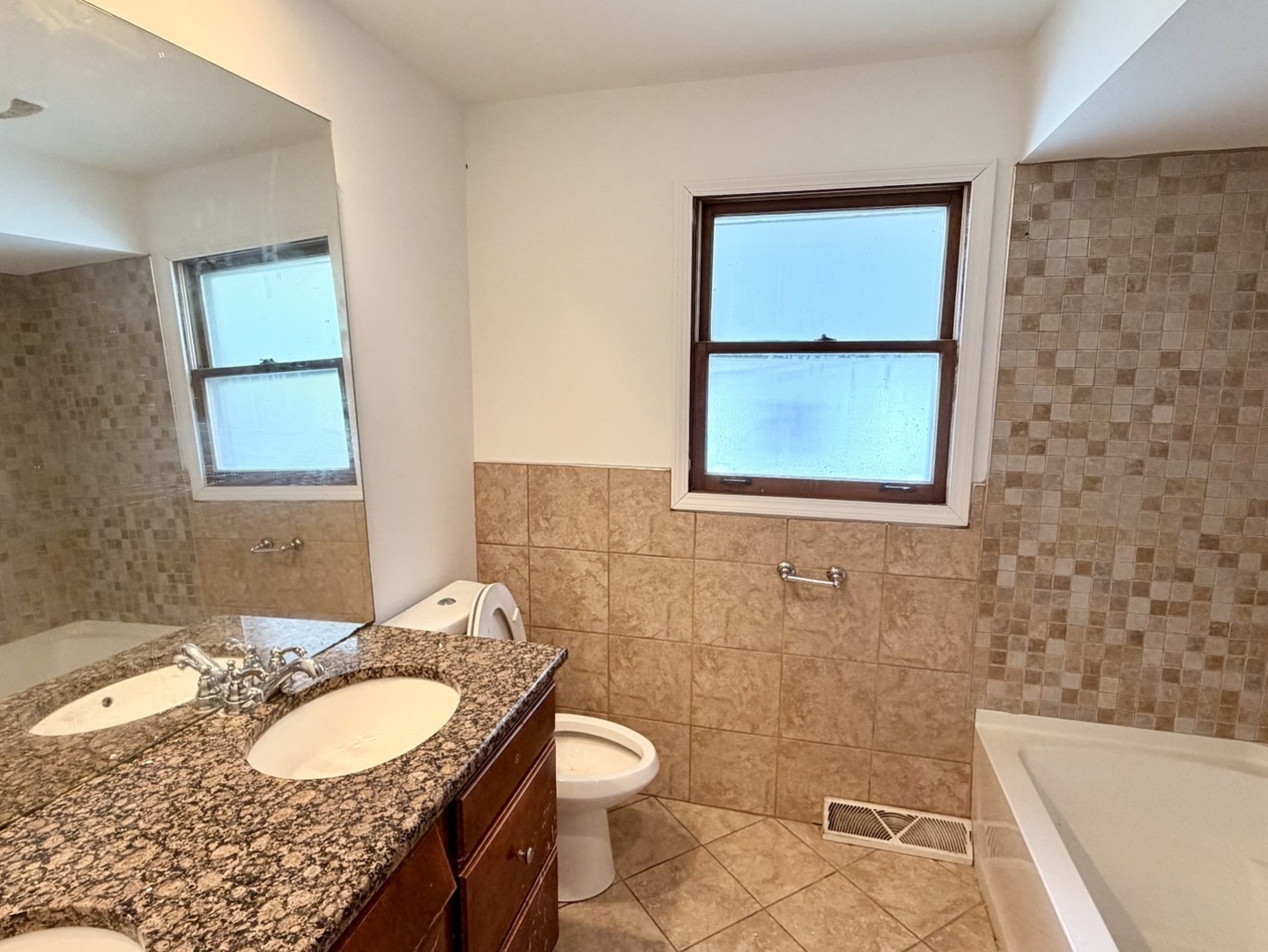 705 Sheridan Avenue Property Photo 8