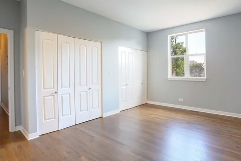 1033 E 46th Street 406 Property Photo 8