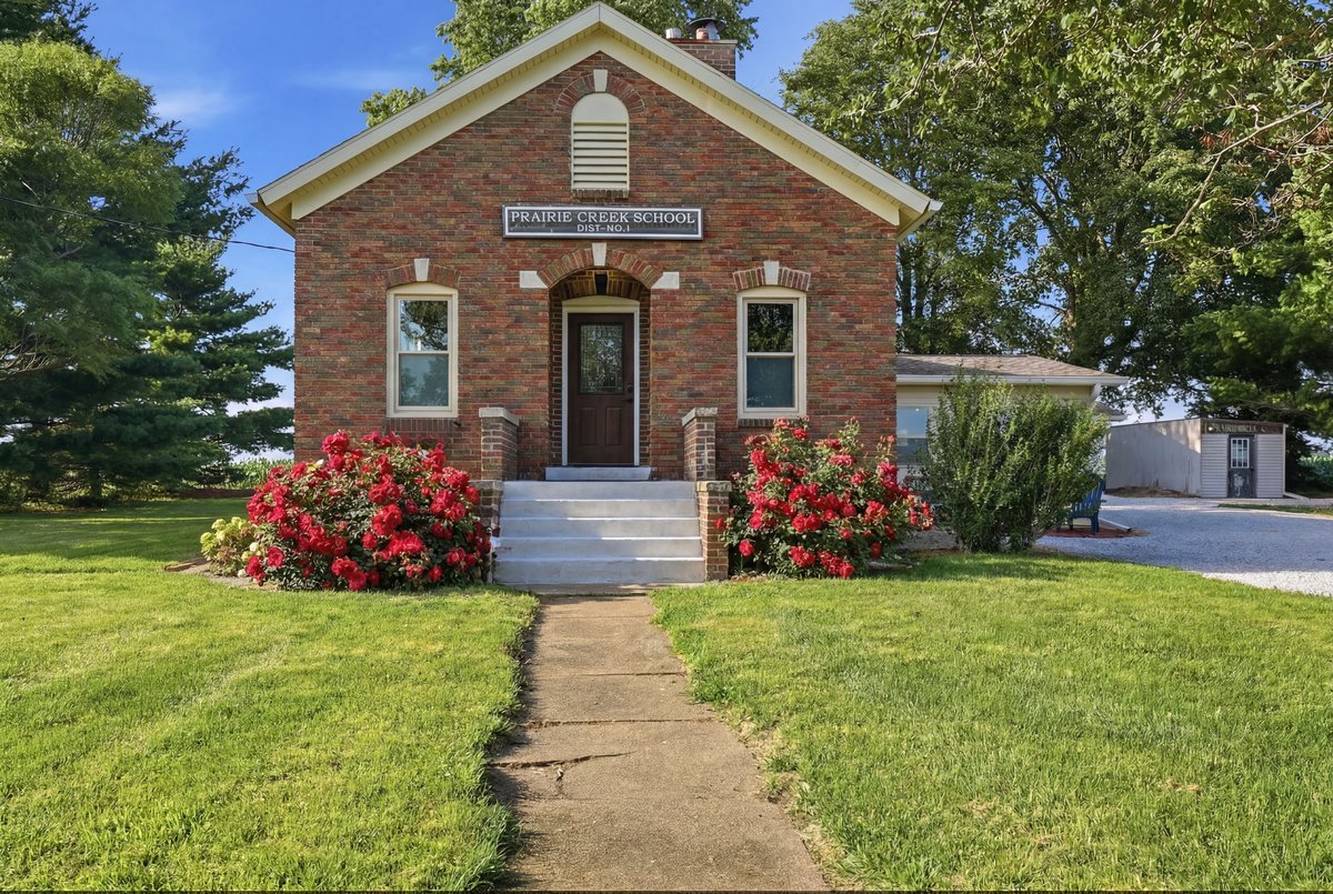 1021 Rodeo Road Property Photo 1