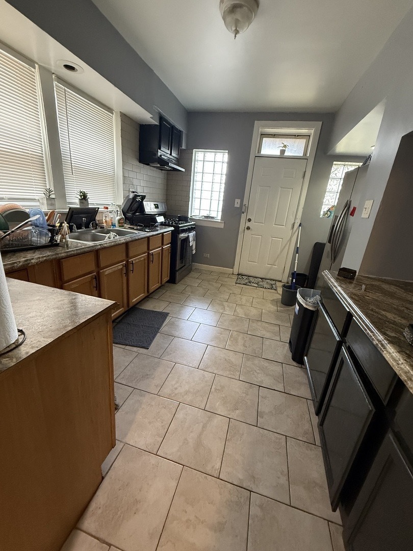 7544 S Sangamon Street Property Photo 11