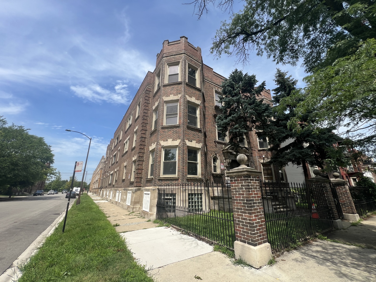 4958 S Michigan Avenue 3s Property Photo 1